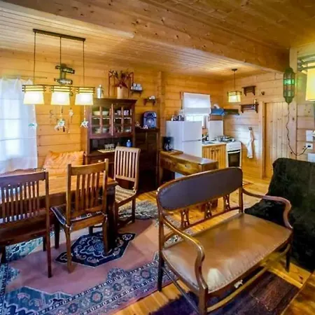 Kedra Village Retreats - Mountain Escape Chalet *