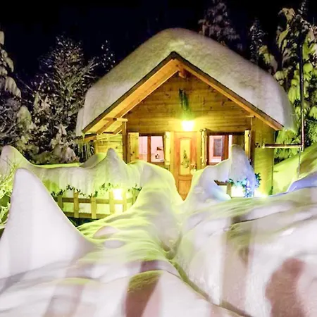Kedra Village Retreats - Mountain Escape Chalet Martoraiika