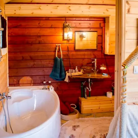 Kedra Village Retreats - Mountain Escape
