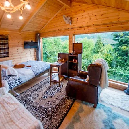 Kedra Village Retreats - Mountain Escape Chalet