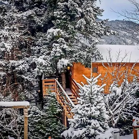Chalet Kedra Village Retreats - Mountain Escape Martoraiika
