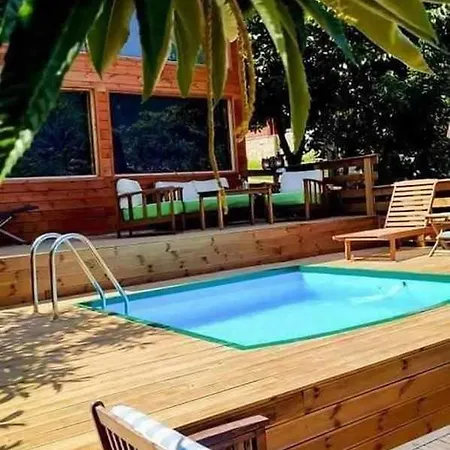 Chalet Kedra Village Retreats - Mountain Escape *