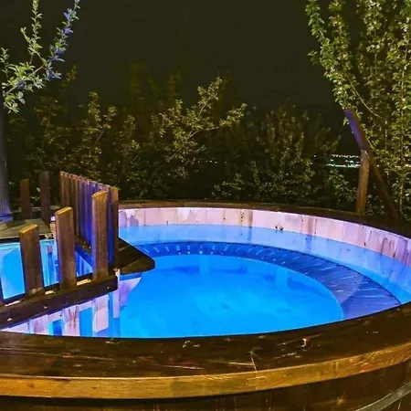 Chalet Kedra Village Retreats - Mountain Escape Martoraiika