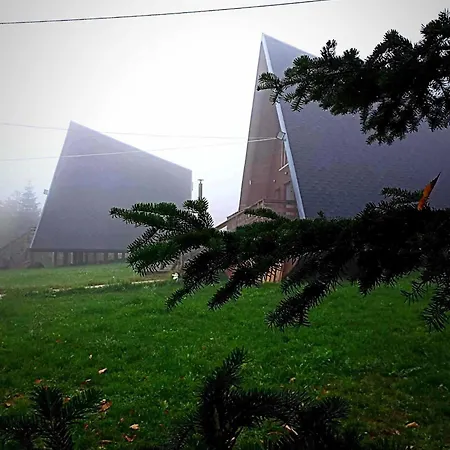 Kedra Village Retreats - Mountain Escape Chalet *